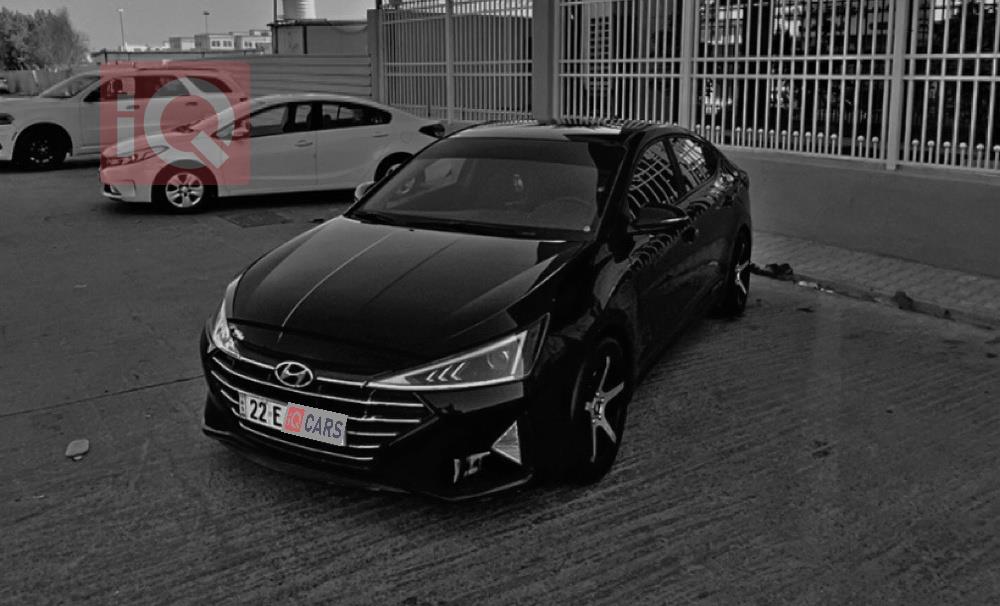 هیوندای ئەلەنترا